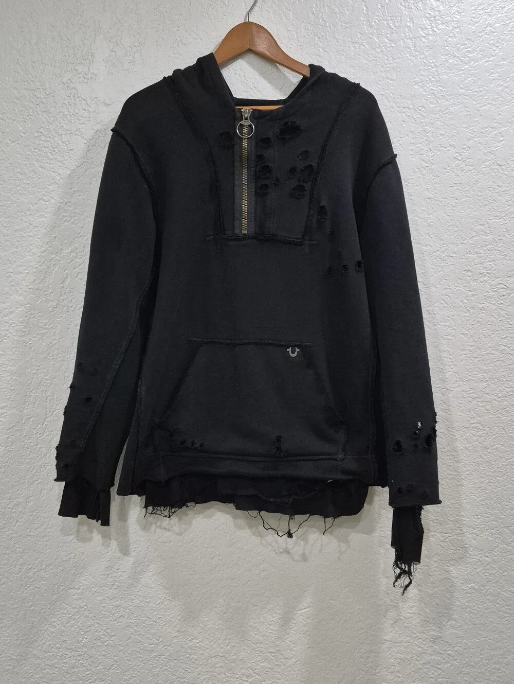 True Religion Distressed Half-Zip Hoodie Sweater Black Medium
